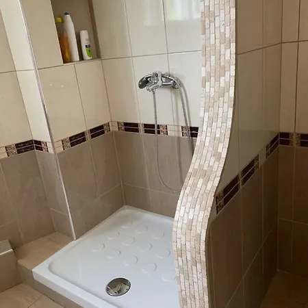 Rania House Apartment
